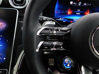 2024 Mercedes-BENZ C-CLASS AMG — миниатюра 13