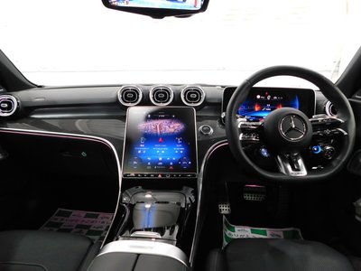 صورة 3 لـ 2024 Mercedes-BENZ C-CLASS AMG