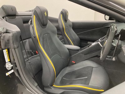 صورة مصغرة 16 لـ 2025 Ferrari ROMA SPIDER