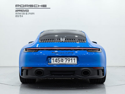صورة 3 لـ 2023 Porsche 911