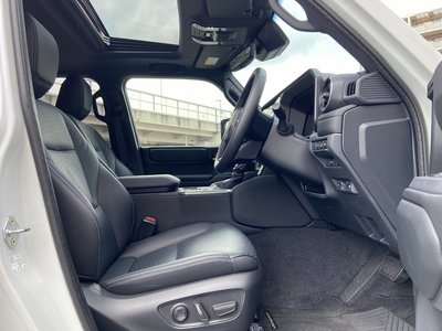 2025 Toyota LAND CRUISER 250 — миниатюра 35