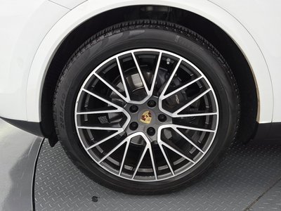 صورة 6 لـ 2019 Porsche CAYENNE