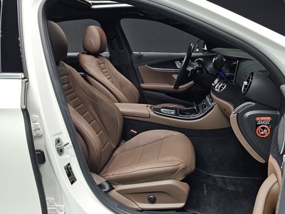 MERCEDES-BENZ E-CLASS - 10