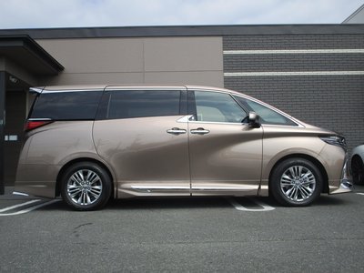TOYOTA ALPHARD - 10