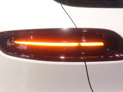 2018 Porsche MACAN 缩略图 27