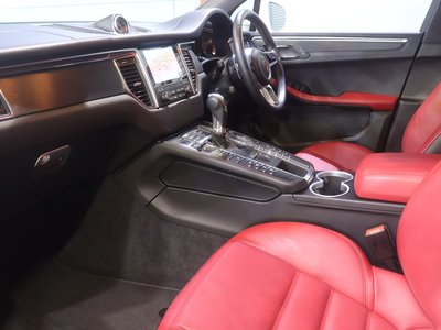 2018 Porsche MACAN 照片 10