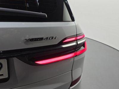 صورة 10 لـ 2026 BMW X7