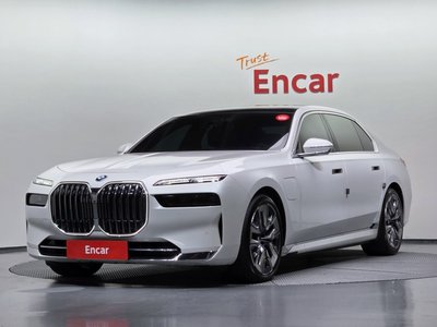 BMW 7 SERIES - 1