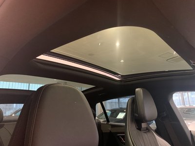 MERCEDES-BENZ EQE - 8