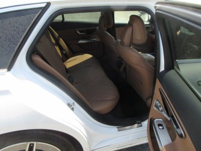 MERCEDES-BENZ E-CLASS - 10