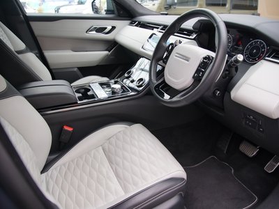 LAND ROVER RANGE ROVER VELAR - 10