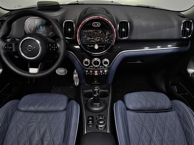 MINI COUNTRYMAN - 5