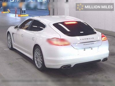 PORSCHE PANAMERA - 2