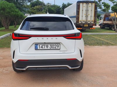 صورة 3 لـ 2025 Lexus NX