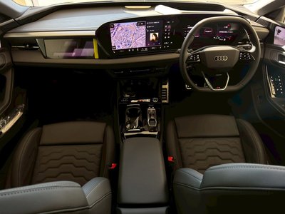 صورة مصغرة 47 لـ 2025 AUDI A6 AVANT E-TRON