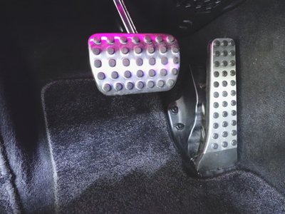 MERCEDES-BENZ AMG GT - 9