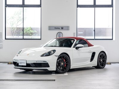 PORSCHE 718 BOXSTER