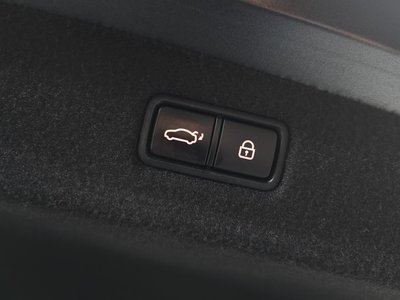 صورة مصغرة 20 لـ 2019 Genesis G90