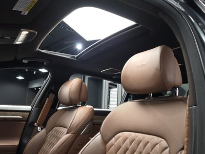 صورة مصغرة 18 لـ 2019 Genesis G90