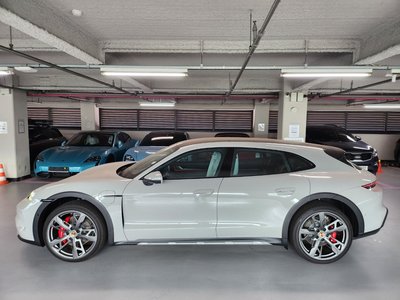 2025 Porsche TAYCAN 照片 6