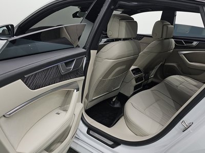 صورة مصغرة 16 لـ 2025 AUDI A7
