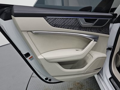 صورة مصغرة 15 لـ 2025 AUDI A7