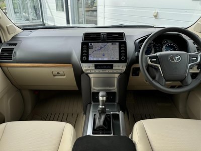 TOYOTA LAND CRUISER PRADO - 2