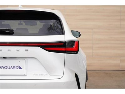 صورة مصغرة 43 لـ 2023 Lexus NX