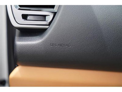 صورة مصغرة 50 لـ 2023 Lexus NX