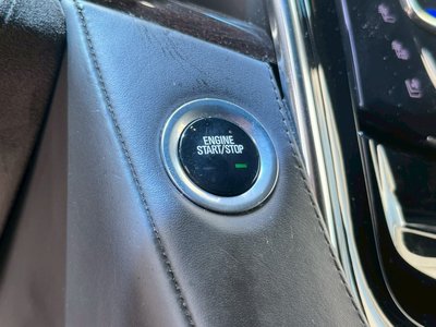 2016 Cadillac ESCALADE — миниатюра 47