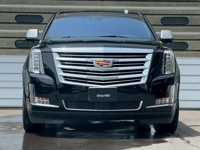 2016 Cadillac ESCALADE — фото 9