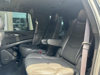 2016 Cadillac ESCALADE — миниатюра 36