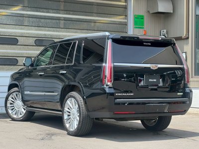 2016 Cadillac ESCALADE — миниатюра 28