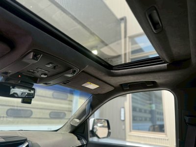 2016 Cadillac ESCALADE — фото 8