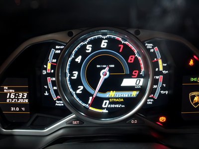 صورة مصغرة 11 لـ 2012 Lamborghini AVENTADOR