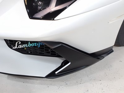 2012 Lamborghini AVENTADOR photo 8