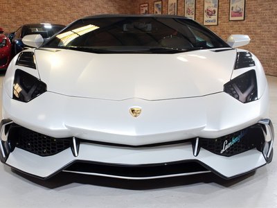 2012 Lamborghini AVENTADOR photo 7