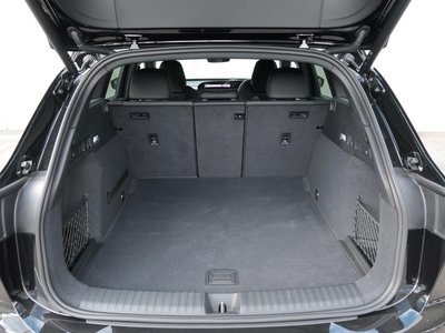 صورة 51 لـ 2025 AUDI Q6 E-TRON