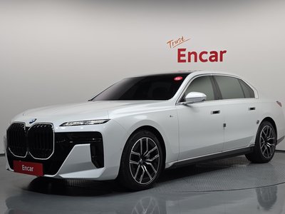 2025 BMW 7 SERIES 照片 1