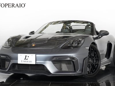 PORSCHE 718 SPYDER - 1