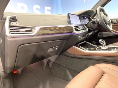 2021 BMW X5 thumbnail 22