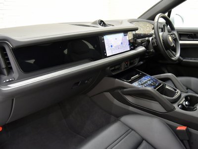 PORSCHE CAYENNE - 10