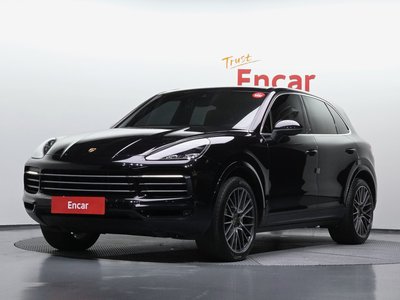 PORSCHE CAYENNE - 1