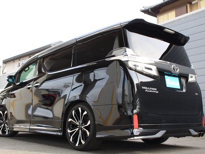 TOYOTA VELLFIRE - 7