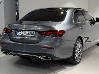 MERCEDES-BENZ E-CLASS - 3