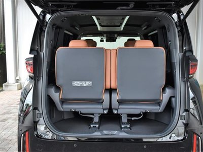 صورة مصغرة 17 لـ 2024 Toyota VELLFIRE