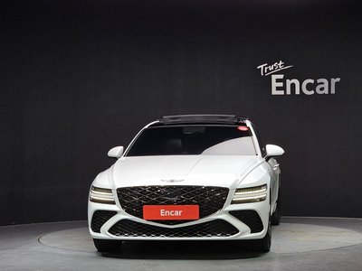 GENESIS G80 (RG3) - 2