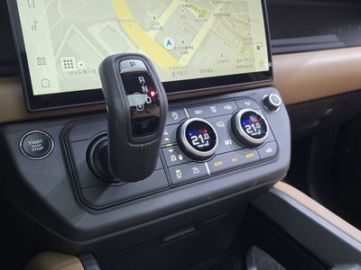 2026 LAND Rover DEFENDER 缩略图 13