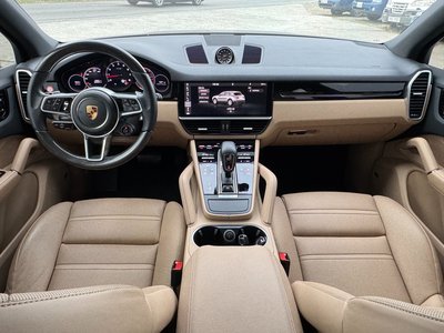 PORSCHE CAYENNE - 4
