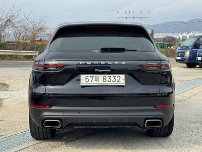 PORSCHE CAYENNE - 3